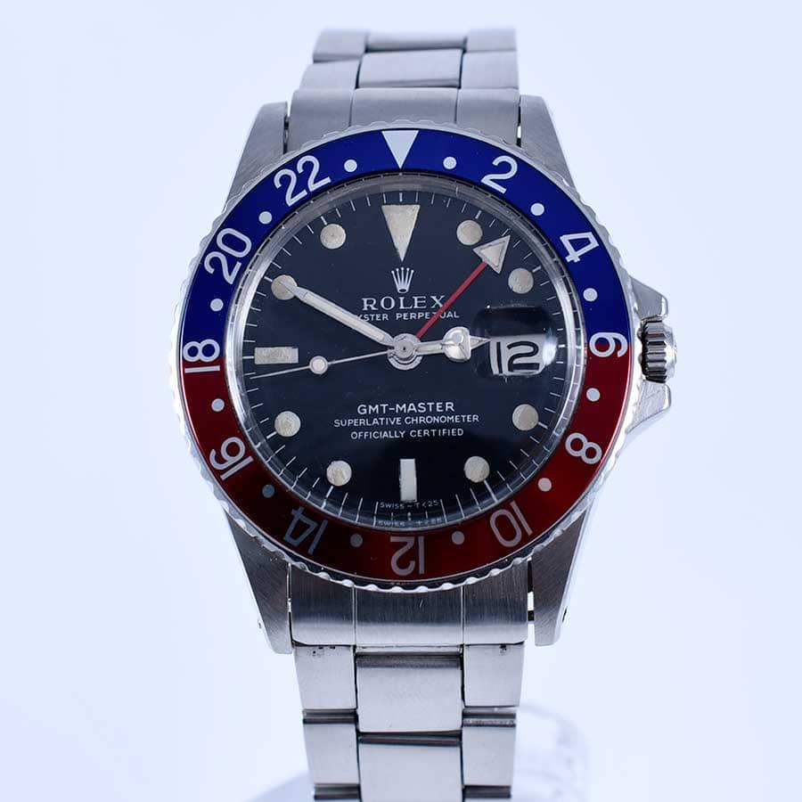 30-Rolex-GMT-Master-Pepsi-mostra-store-aix-1675 Photo by Thierry Mostra-store, via Wikimedia Commons