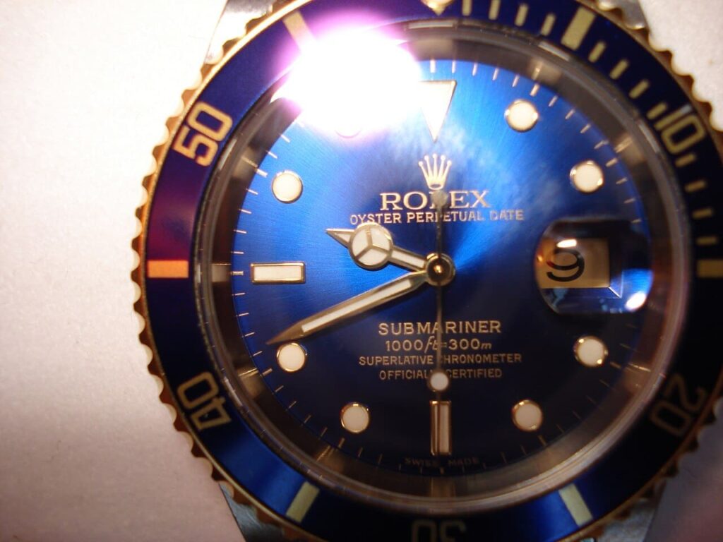 Rolex_Oyster_Perpetual_Date_Submariner_Watch Photo by User:Eternalsleeper, via Wikimedia Commons